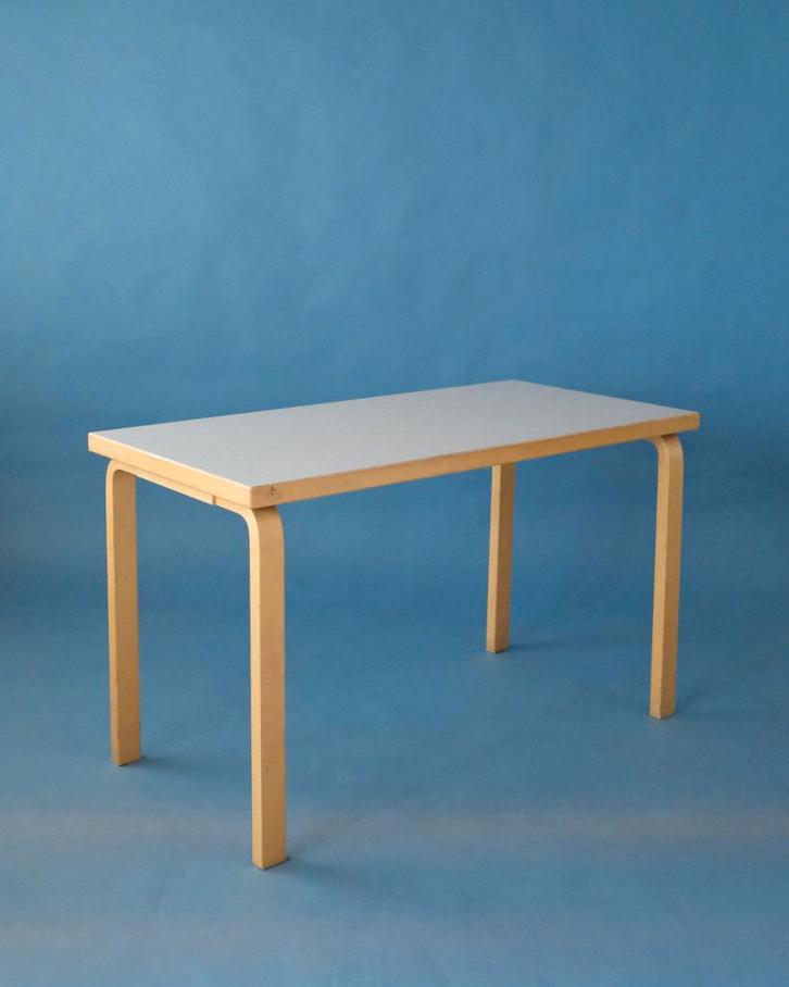 TABLE 80A WHITE, ALVAR AALTO, ARTEK, Huis en Inrichting, Tafels | Eettafels, Gebruikt, 50 tot 100 cm, 100 tot 150 cm, Vijf personen of meer