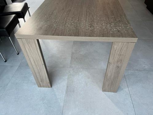 Gratis eettafel, Huis en Inrichting, Tafels | Eettafels, Ophalen