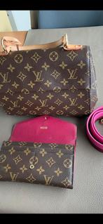 Louis vuitton hantas en bij passende portemonnee, Handtassen en Accessoires, Portemonnees, Ophalen, Zo goed als nieuw, Overige kleuren