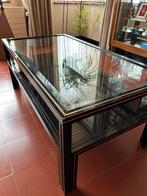 Glazen woonkamertafel, zwart gelakte metalen structuur, Huis en Inrichting, Ophalen, Zo goed als nieuw, Glas