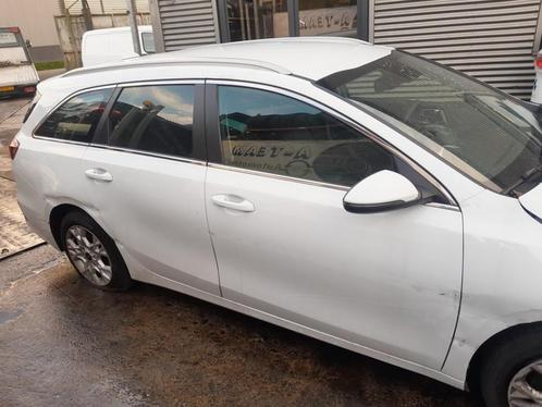 PORTIER RECHTS VOOR Kia Ceed Sportswagon (CDF) (01-2018/-), Auto-onderdelen, Carrosserie, Deur, Kia, Voor, Rechts, Gebruikt