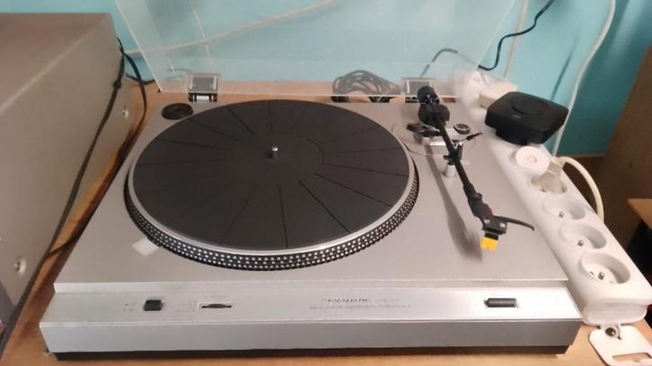 Mooie platenspeler realistic nieuwe naald koopje, TV, Hi-fi & Vidéo, Tourne-disques, Tourne-disque, Enlèvement