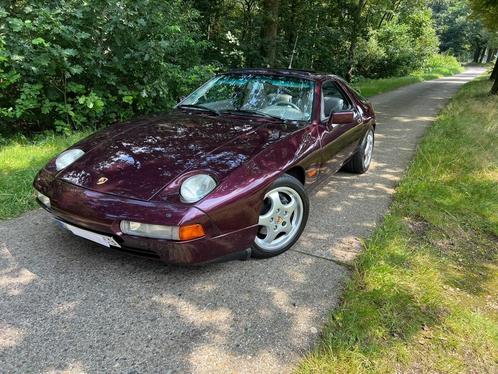 Porsche 928 (factory wide body), Autos, Porsche, Particulier, Essence, Coupé, 2 portes, Automatique, Autres couleurs, Gris, Cuir