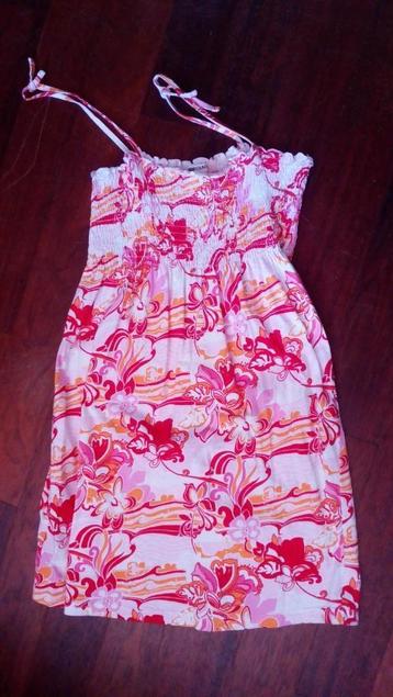 un maillot +une robe de plage taille 14 ans beschikbaar voor biedingen