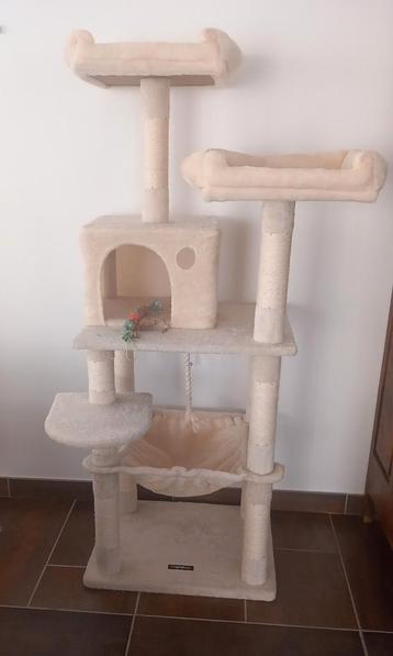 Krabpaal beschikbaar voor biedingen