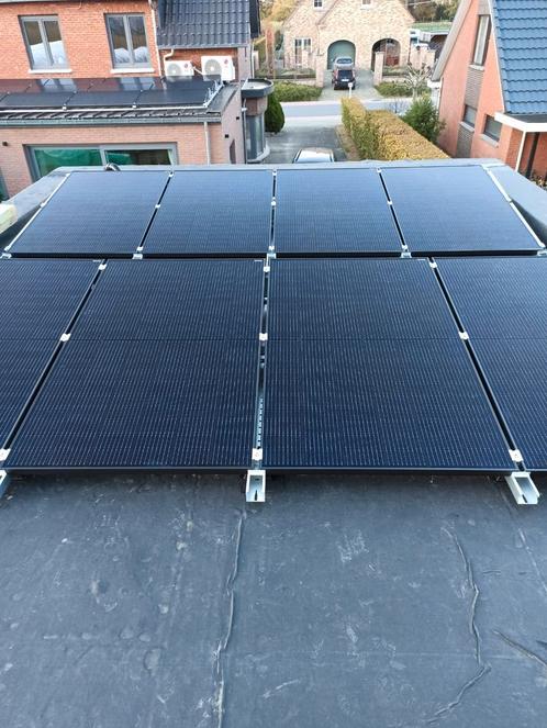 Zonnepanelen complete set 8st platdak, Doe-het-zelf en Bouw, Zonnepanelen en Toebehoren, Ophalen
