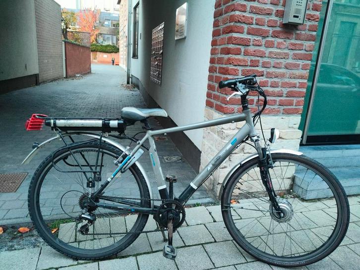 Elektrische fiets ebike velo electrique electric bike, Fietsen en Brommers, Elektrische fietsen, Gebruikt, 30 tot 50 km per accu