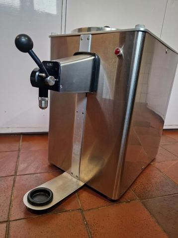 Machine à crème fouettée Kunz, Enlèvement ou Envoi, Utilisé
