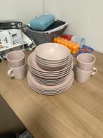 Ikea roze servies, Huis en Inrichting, Ophalen, Gebruikt, Bord(en)