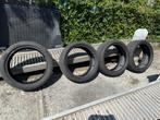 Pirelli p-zero 255 40 r21 vol, Auto-onderdelen, Banden en Velgen, Ophalen, Band(en)