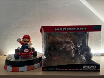 Mario 9 PVC painted statue beschikbaar voor biedingen