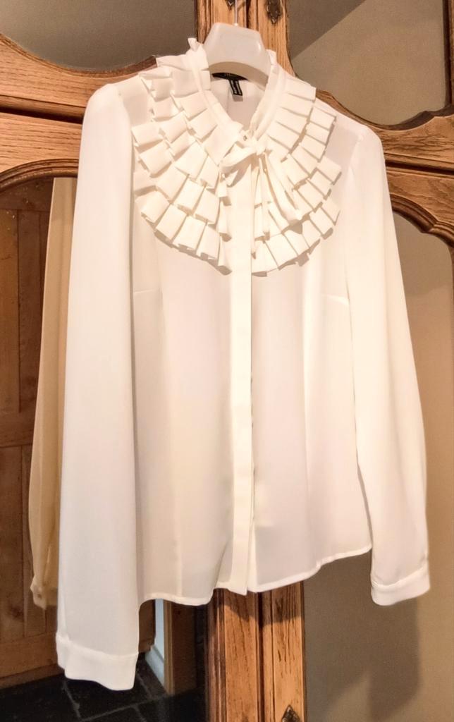 Nissa blouse met ruches maat 44, Kleding | Dames, Blouses en Tunieken, Zo goed als nieuw, Maat 42/44 (L), Wit, Ophalen of Verzenden