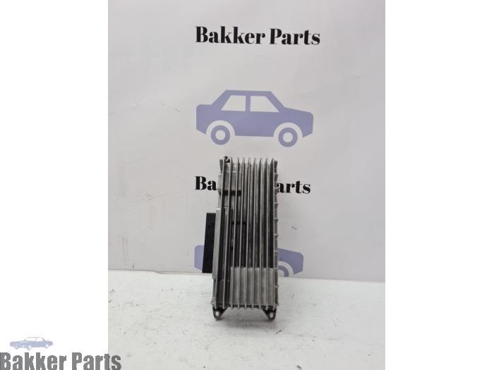 Radio versterker van een Audi A6, Auto-onderdelen, Elektronica en Kabels, Audi, Gebruikt, 3 maanden garantie