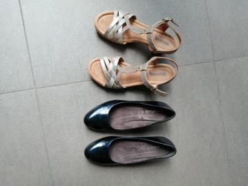 2 paar schoenen beschikbaar voor biedingen