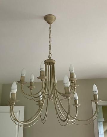 Klassieke luchter van Flamant beschikbaar voor biedingen