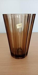 vase Luminarc France verre marron fumé vintage, Antiquités & Art, Enlèvement ou Envoi