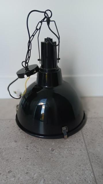 Te Koop : 6x Industriele hanglampen , zwart  beschikbaar voor biedingen