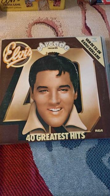 Elvis lp, 40 greatest hits, dubbel lp van the King,  beschikbaar voor biedingen