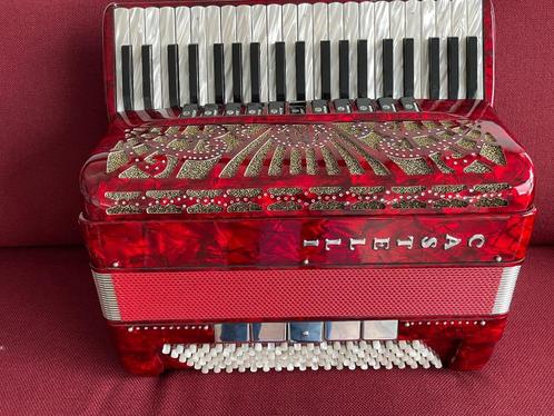 Z.g.a.n. Castelli accordeon( Ballone Burini).4 korig.Picollo, Muziek en Instrumenten, Accordeons, Zo goed als nieuw, Toetsaccordeon