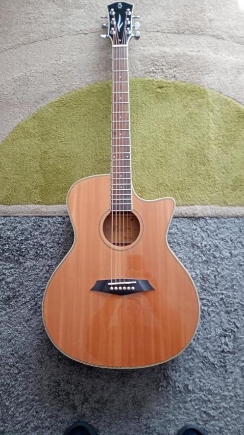 Sire R3 (GS) NT, Muziek en Instrumenten, Snaarinstrumenten | Gitaren | Akoestisch, Gebruikt, Western- of Steelstringgitaar, Met (piezo-)element