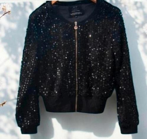 ✨️ONLY Zwart vestje met glinstertjes - Maat XL valt als M✨️✨, Kleding | Dames, Truien en Vesten, Zo goed als nieuw, Maat 38/40 (M)