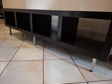 Tv meubel beschikbaar voor biedingen