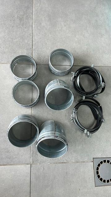 Bochten en beugels ventilatie 150mm beschikbaar voor biedingen