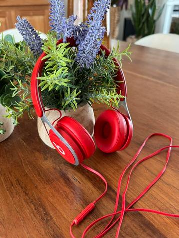 Beats EP Koptelefoon – Rood – Defect beschikbaar voor biedingen