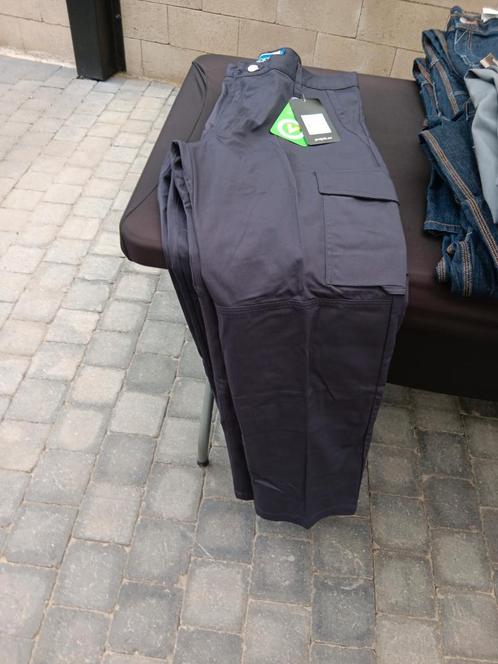 Lot werkbroeken, Tuin en Terras, Werkkleding, Nieuw, Ophalen