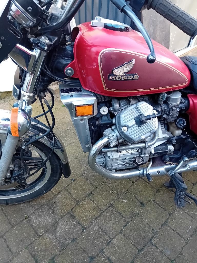 HONDA CX500C BJ1983  TE KOOP OF RUILEN, Motos, Motos | Oldtimers & Ancêtres, Chopper, plus de 35 kW, 2 cylindres, Permis Moto A1 minimum