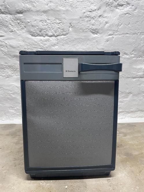 Koelkast Dometic, Elektronische apparatuur, Koelkasten en IJskasten, Gebruikt, Minder dan 75 liter, Ophalen