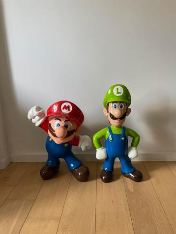 Mario en luigi - reclamebeeld - kunsstof beschikbaar voor biedingen