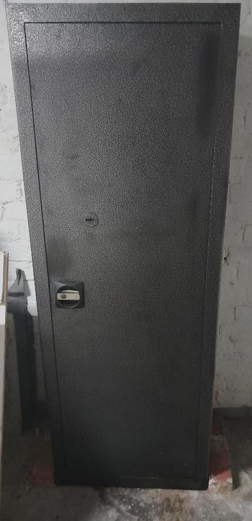 Wapenkluis merk Hunter Safes beschikbaar voor biedingen