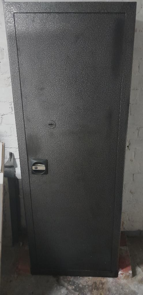 Wapenkluis merk Hunter Safes, Diversen, Overige Diversen, Gebruikt, Ophalen
