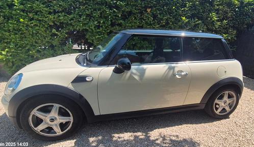 Mini Cooper, Auto's, Mini, Particulier, Cooper, ABS, Adaptive Cruise Control, Airbags, Airconditioning, Alarm, Bluetooth, Boordcomputer