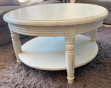 Salontafel rond beschikbaar voor biedingen