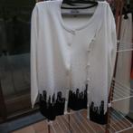 Twinsetje print huisjes cardigan strass Leo&Ugo mt 42, Wit, Maat 42/44 (L), Ophalen of Verzenden, Zo goed als nieuw