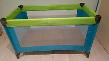 Bambino opvouwbaar bedje en matras beschikbaar voor biedingen