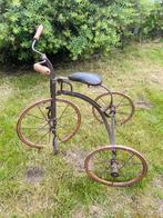 Très ancien vélo Tricycle pour enfant