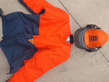 Veiligheidshelm + vest voor boomzager beschikbaar voor biedingen