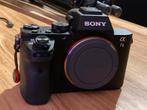Sony alpha 7 II - 3 objectifs - trépieds - sac à dos, TV, Hi-fi & Vidéo, Appareils photo numériques, Comme neuf, Reflex miroir