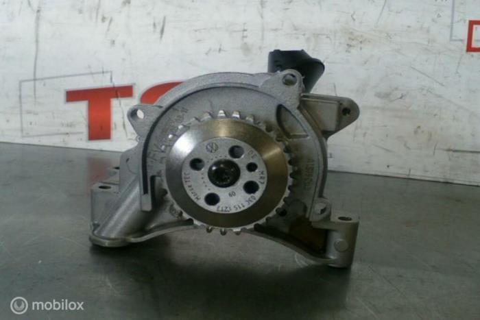 Oliepomp van een Volkswagen Golf, Auto-onderdelen, Motor en Toebehoren, Volkswagen, Gebruikt, 3 maanden garantie, Ophalen of Verzenden