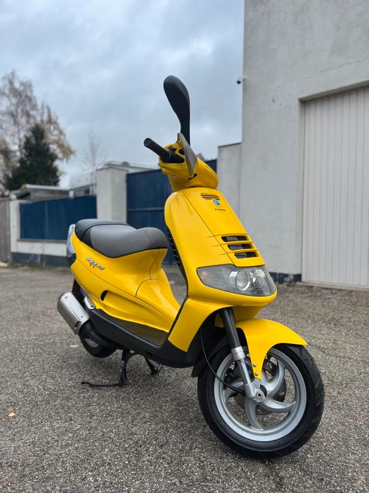 Piaggio Skipper lx 125 2 takt SM06 TOPSTAAT!, Fietsen en Brommers, Scooters | Piaggio, Zo goed als nieuw, Ophalen