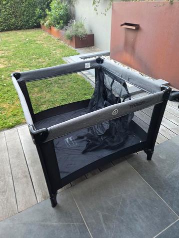 Babybox opvouwbaar beschikbaar voor biedingen
