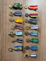 Mooi lot van US miniatuur medailles ww2 ea, Ophalen, Overige soorten, Embleem of Badge