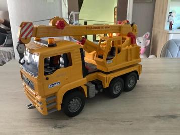 Bruder kraanwagen (19x22 cm) beschikbaar voor biedingen