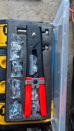 Pince à insert filetés, Bricolage & Construction, Enlèvement ou Envoi, Comme neuf