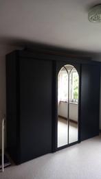 Grote slaapkamerkast met schuifdeuren en commode, Huis en Inrichting, Slaapkamer | Complete slaapkamers, Ophalen, Gebruikt, Jaren 1990 stijl