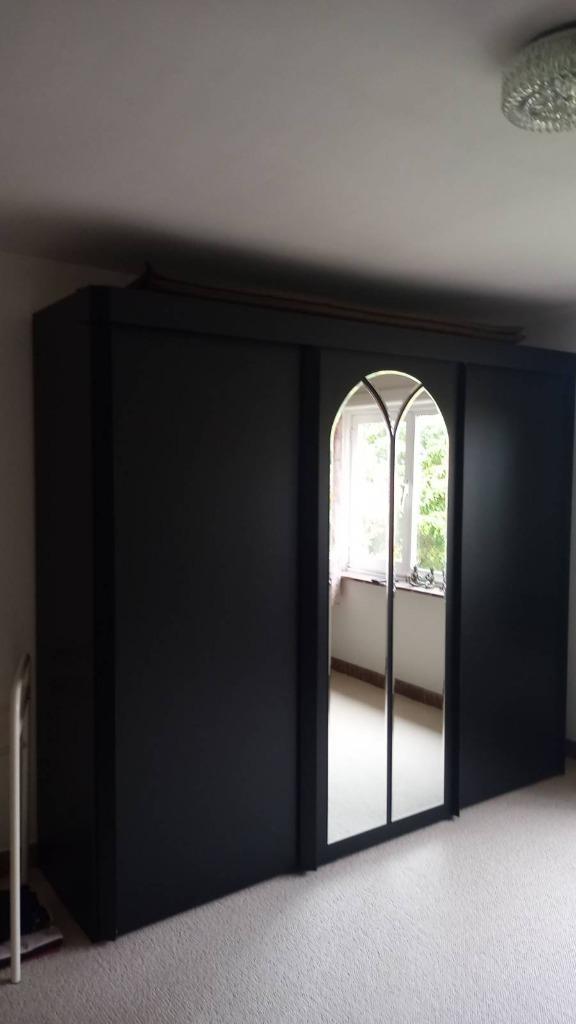 Grote slaapkamerkast met schuifdeuren en commode, Huis en Inrichting, Slaapkamer | Complete slaapkamers, Gebruikt, Ophalen