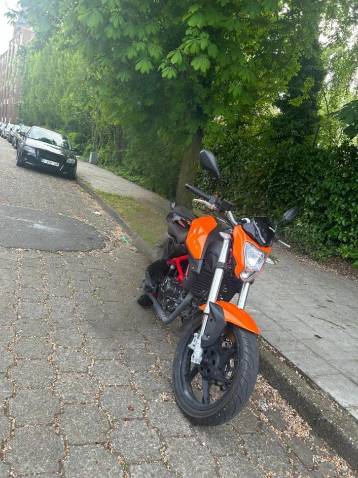 Moto KRS 125, Motoren, Overige Motoren, 11 kW of minder, 2 cilinders, Ophalen